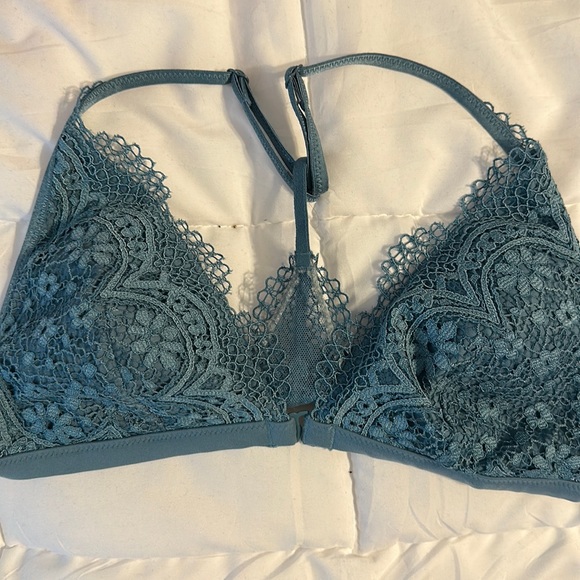 Victoria’s Secret bralette - Picture 1 of 3